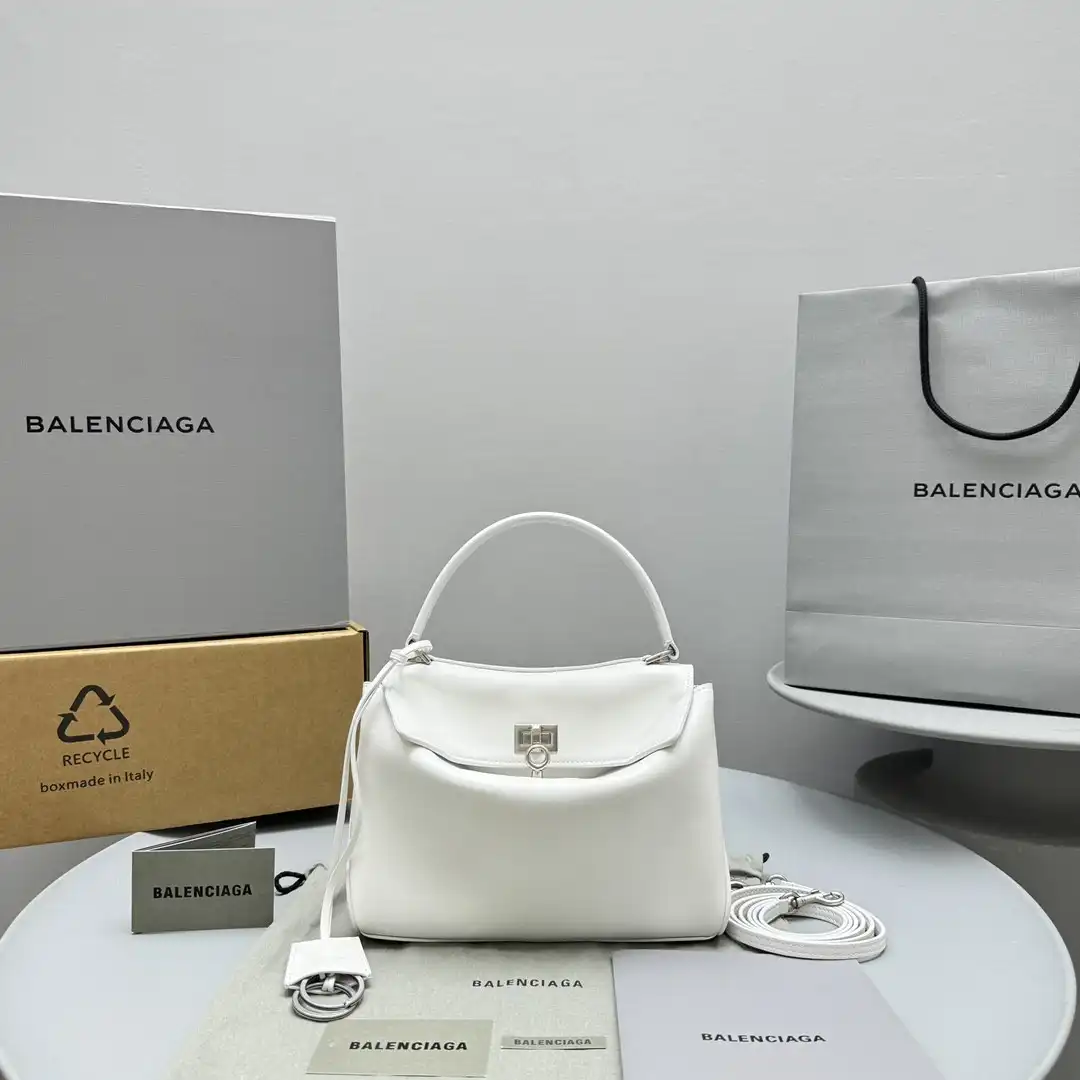 BALENCIAGA RODEO-22.8*9.9*8.3CM 0126