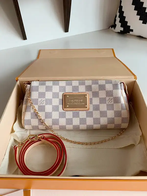 Aaa replica ru LOUIS VUITTON EVA 0130