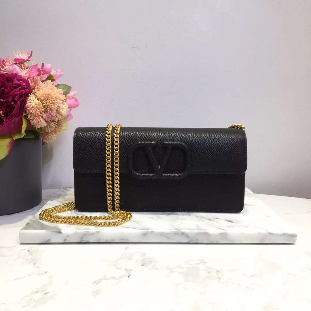 Aaa replica ru VALENTINO GARAVANI VSLING GRAINY CALFSKIN WALLET WITH CHAIN STRAP 0117