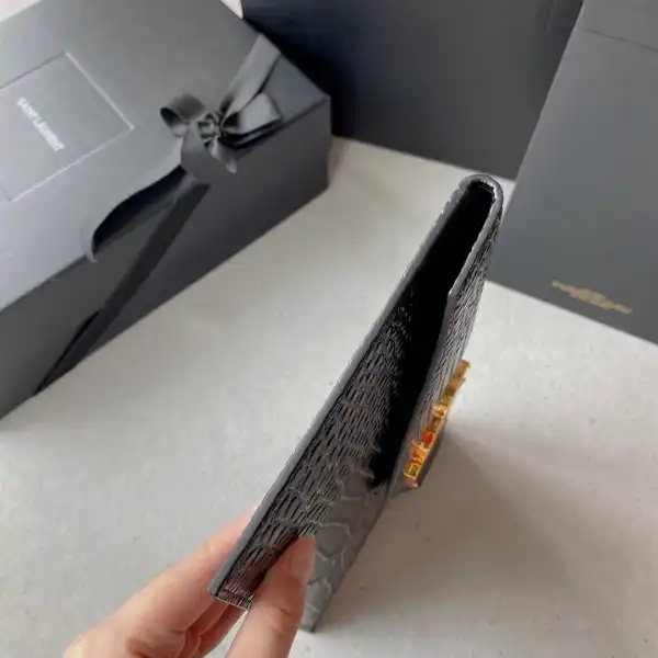 Aaa replica ru YSL UPTOWN POUCH 0129