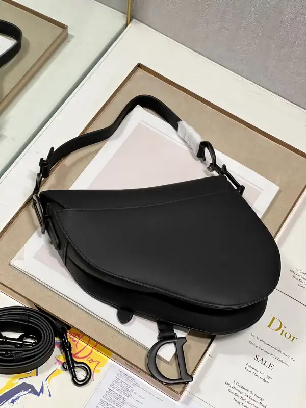 Aaa replica bags DIRO SADDLE BAG WITH STRAP-25.5-20-6.5CM 0131