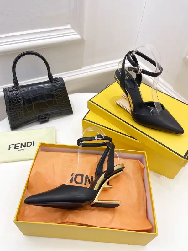 Aaa replica bags FENDI FIRST 0123