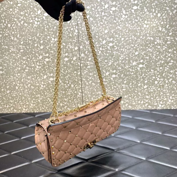 Aaa replica ru VALENTINO ROCKSTUD SPIKE SHOULDER BAG IN CRACKLE-EFFECT METALLIC 0117