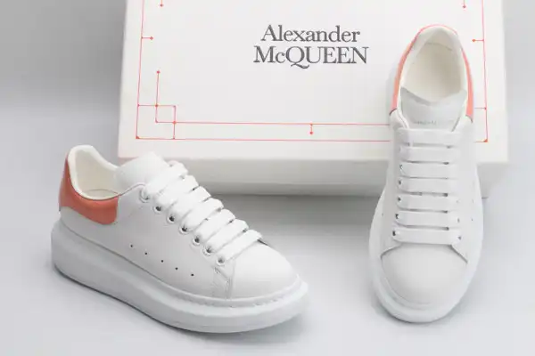 Aaa replica ru ALEXANDER MCQUEEN Oversized Sneaker 0127