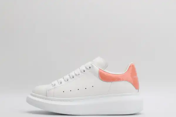 Aaa replica ru ALEXANDER MCQUEEN Oversized Sneaker 0127