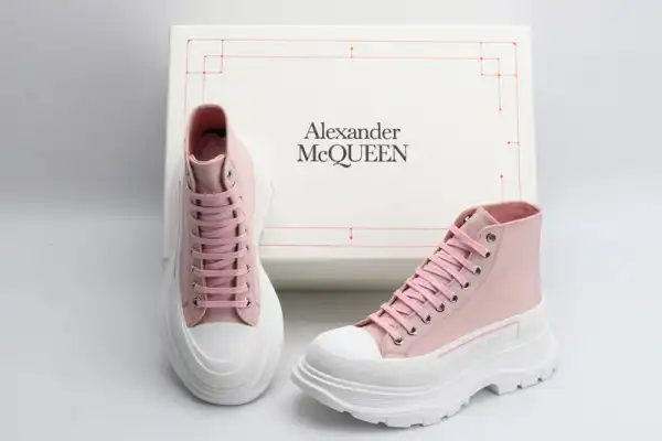 Aaa replica ru ALEXANDER MCQUEEN Tread Slick Boot 0127