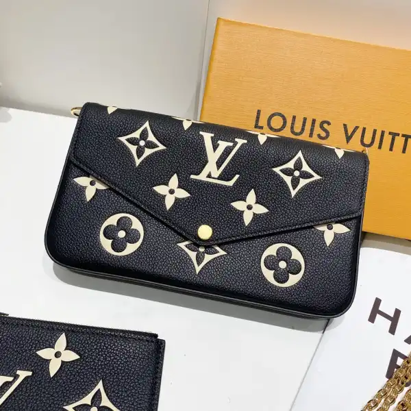 Aaa replica ru LOUIS VUITTON POCHETTE FÉLICIE 0130