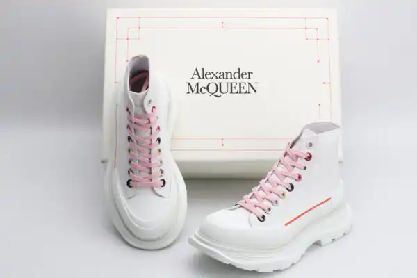 Aaa replica ru ALEXANDER MCQUEEN Tread Slick Boot 0127