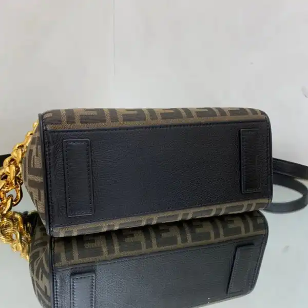 Aaa replica ru FENDI X VERSACE LA MEDUSA 0125