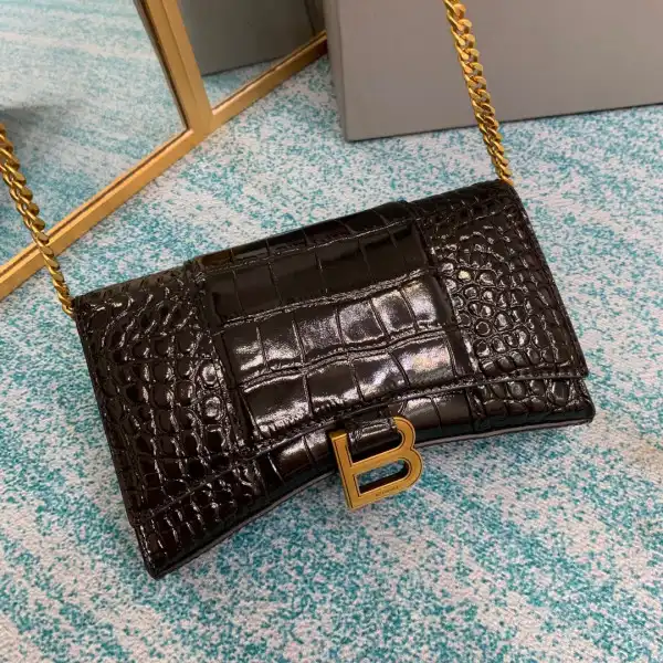 Aaa replica ru BALENCIAGA HOURGLASS WALLET ON CHAIN 0126