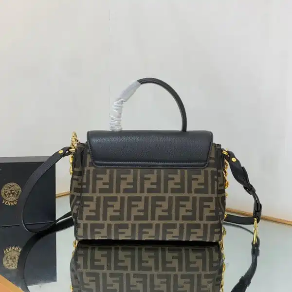 Aaa replica ru FENDI X VERSACE LA MEDUSA 0125