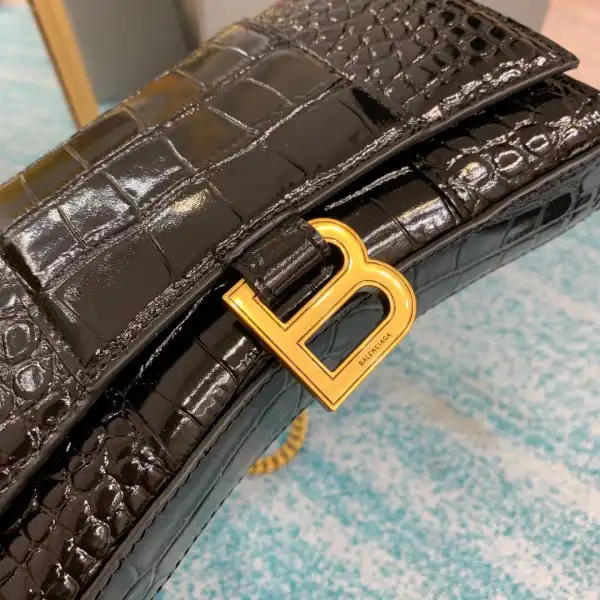 Aaa replica ru BALENCIAGA HOURGLASS WALLET ON CHAIN 0126