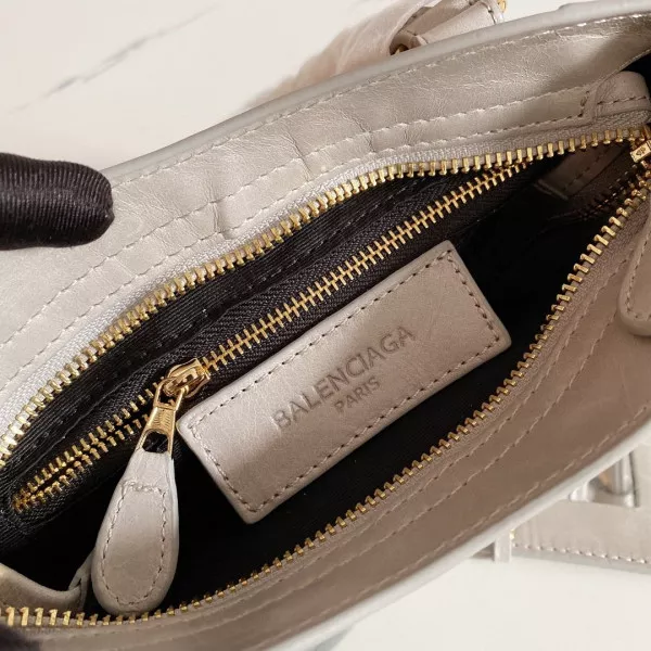 Aaa replica ru BALENCIAGA CLASSIC CITY 0121