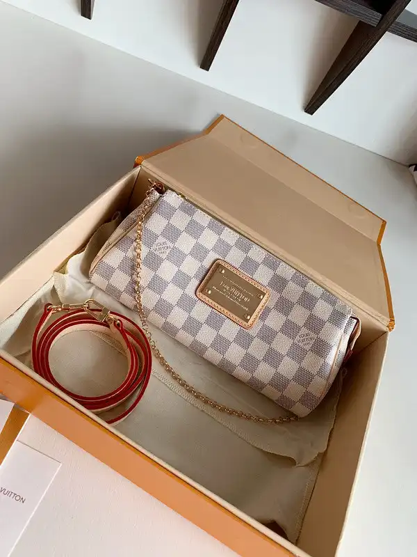 Aaa replica ru LOUIS VUITTON EVA 0130