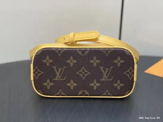 Aaa replica ru VUITTON Nano LOUIS Alma-18*12*8cm 0215