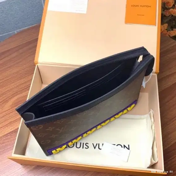 Aaa replica ru LOUIS POCHETTE VUITTON MM VOYAGE 0215