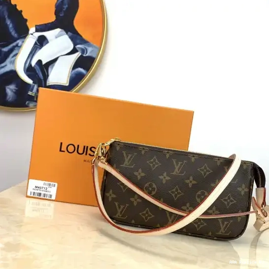 Aaa replica ru ACCESSOIRES Louis Vuitton POCHETTE 0215