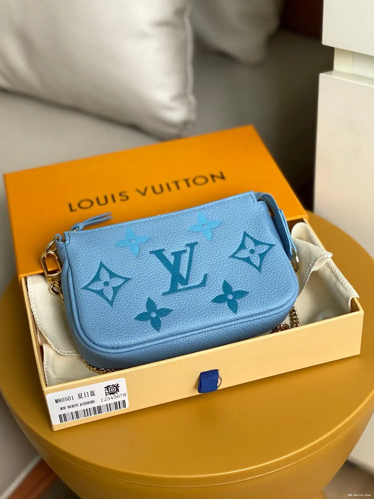 Aaa replica ru MINI POCHETTE ACCESSOIRES LOUIS VUITTON 0225