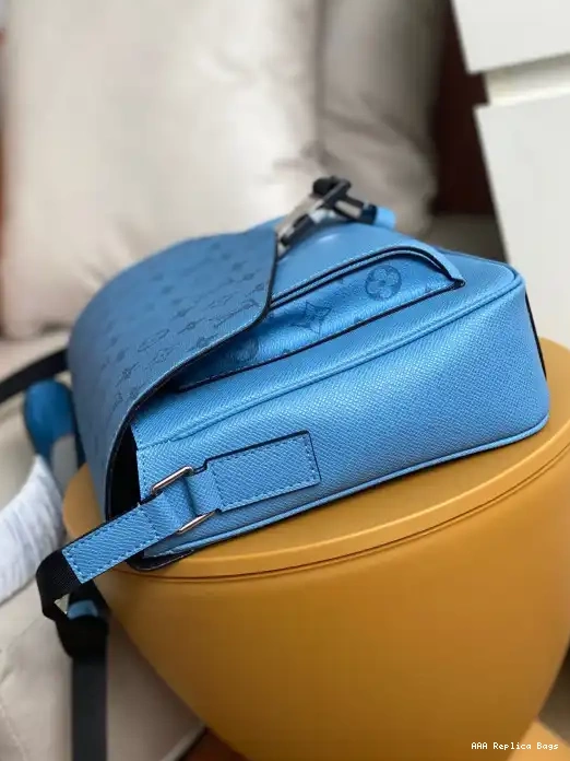 Aaa replica ru LOUIS MESSENGER NEW VUITTON 0214