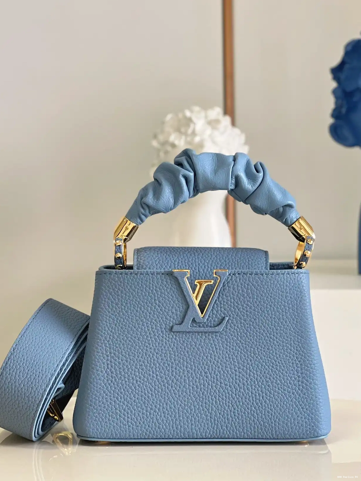 Aaa replica ru CAPUCINES LOUIS VUITTON MINI 0214