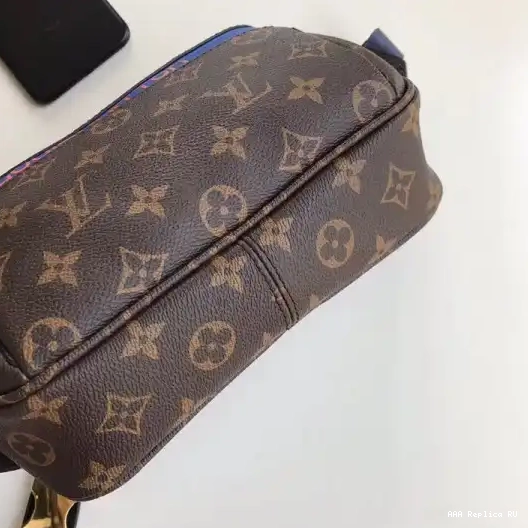 Aaa replica ru Vuitton Louis Messenger 0221