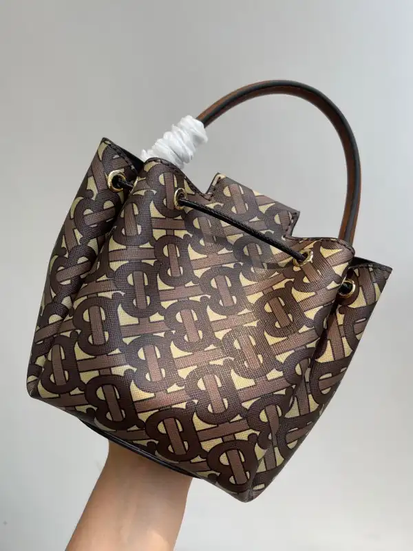 Aaa replica ru BURBERRY Bucket Bag 0205