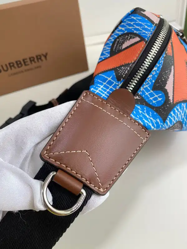 Aaa replica ru BURBERRY Bum Bag 0205