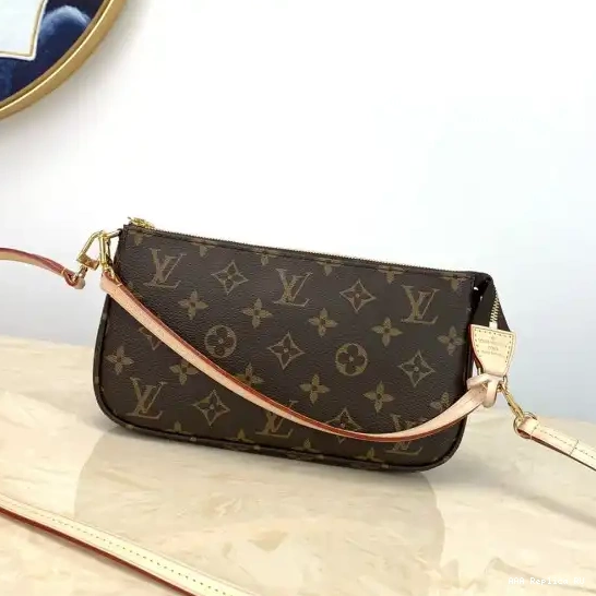 Aaa replica ru ACCESSOIRES Louis Vuitton POCHETTE 0215