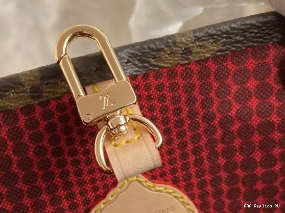 Aaa replica ru VUITTON YK LOUIS X MM ONTHEGO 0227