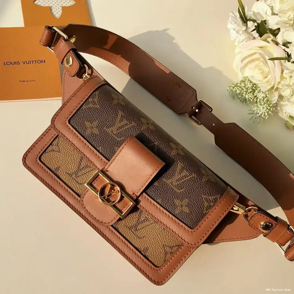 Aaa replica bags Bag（2019 Vuitton Show） Belt Louis Spring 0226