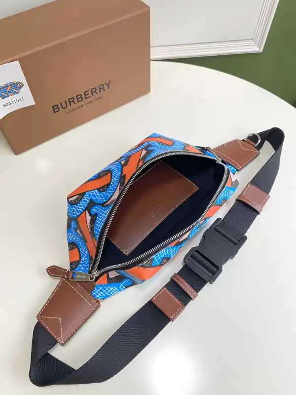 Aaa replica ru BURBERRY Bum Bag 0205