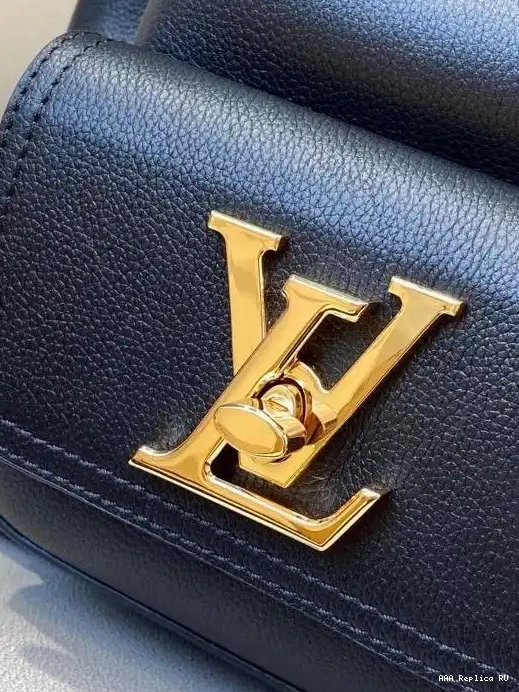 Aaa replica ru VUITTON LOUIS LOCKME BUCKET 0209