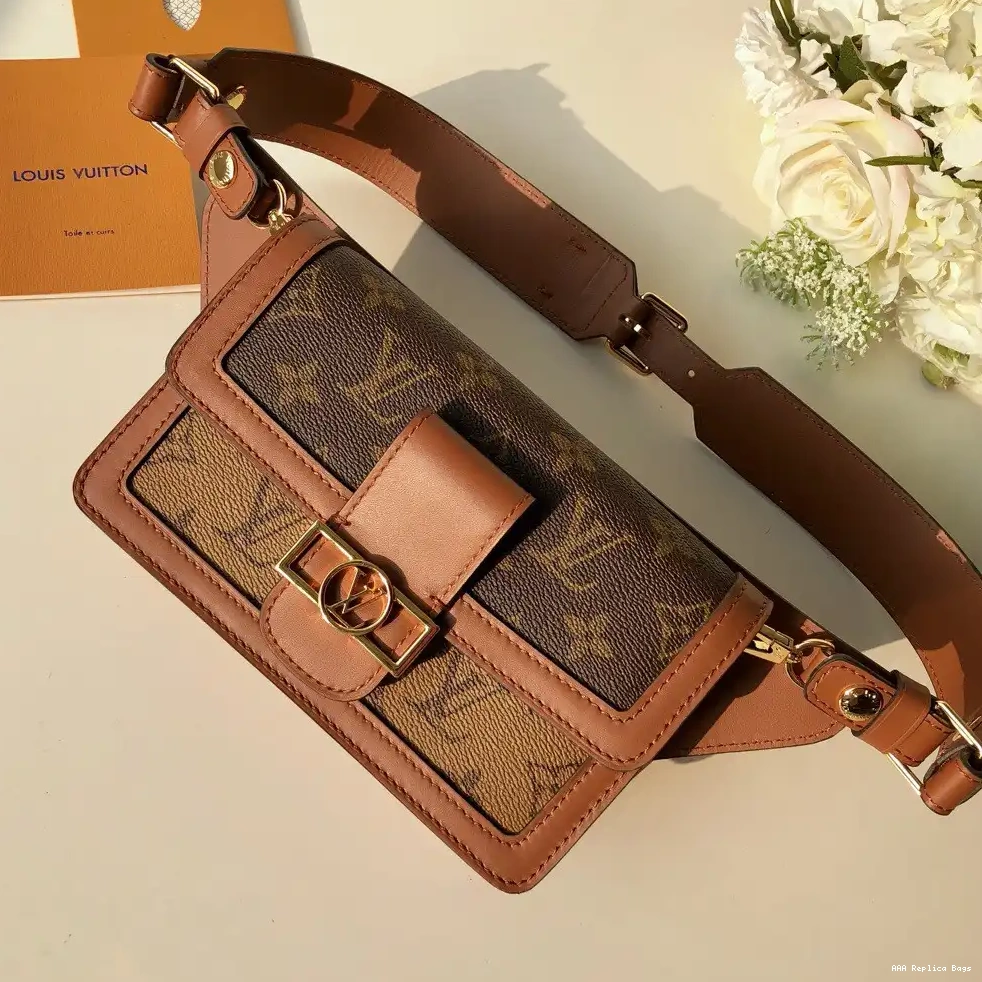 Aaa replica bags Bag（2019 Vuitton Show） Belt Louis Spring 0226