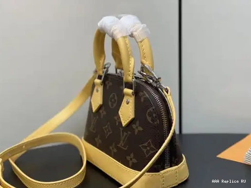 Aaa replica ru VUITTON Nano LOUIS Alma-18*12*8cm 0215