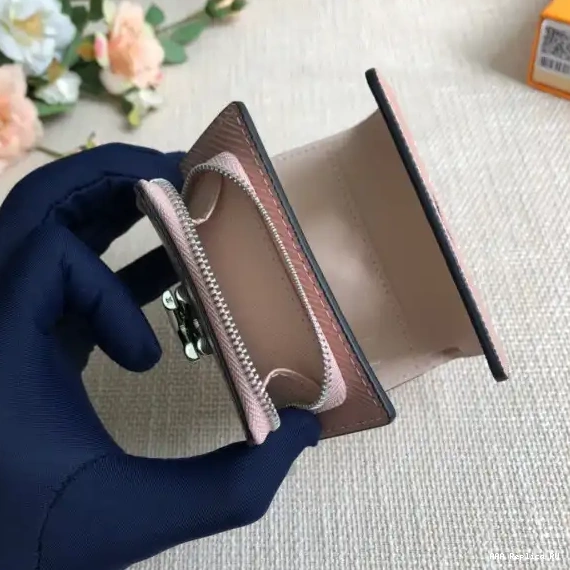 Aaa replica ru VUITTON TWIST WALLET LOUIS 0227