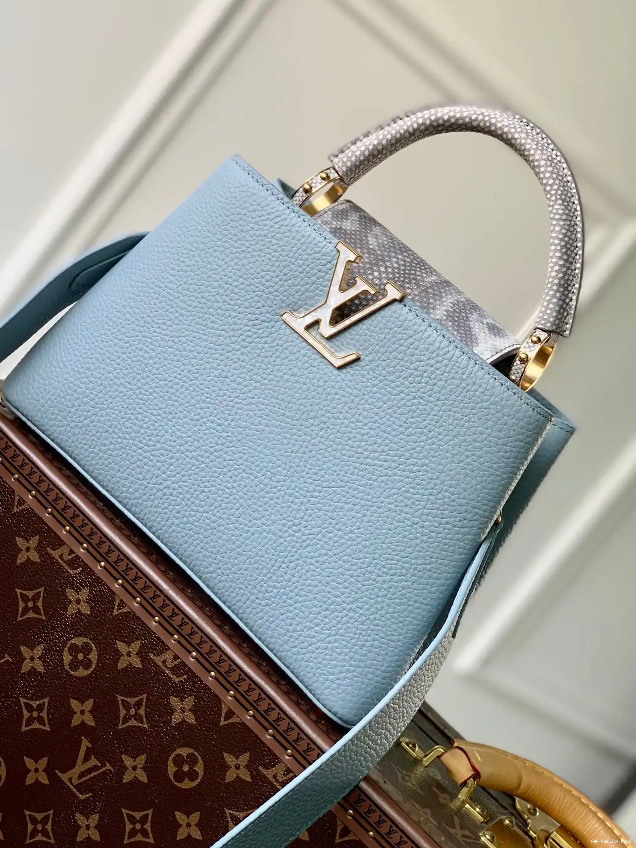 Aaa replica ru VUITTON LOUIS CAPUCINES BB 0214