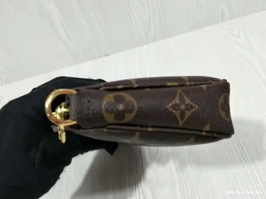 Aaa replica ru ACCESSOIRES Louis Vuitton POCHETTE 0215