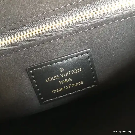 Aaa replica ru ONE Louis Vuitton HANDLE 0226