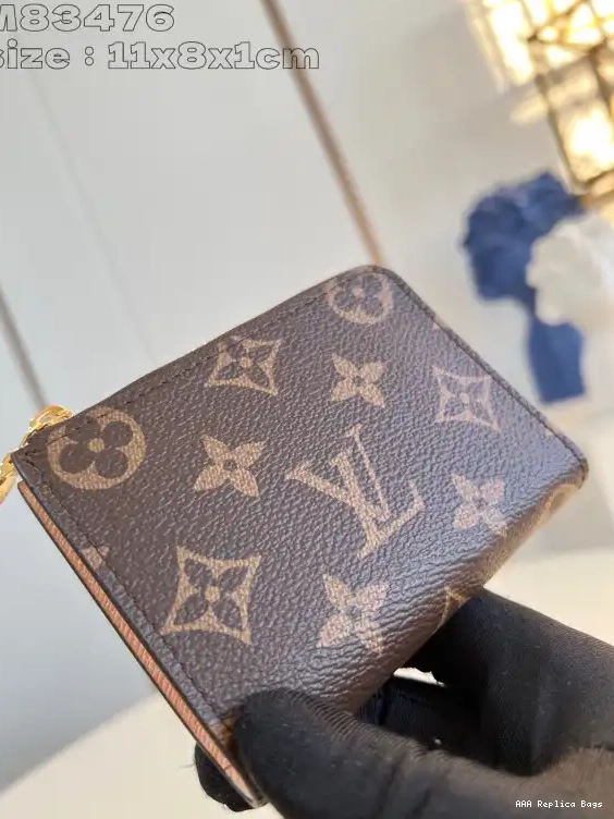 Aaa replica ru Louis Noa Compact Wallet-11*8.5*1.5CM Vuitton 0211