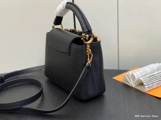 Aaa replica ru CAPUCINES LOUIS BB VUITTON 0211