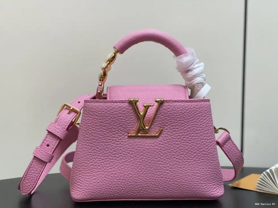 Aaa replica ru LOUIS MINI-21*14*8CM CAPUCINES VUITTON 0213