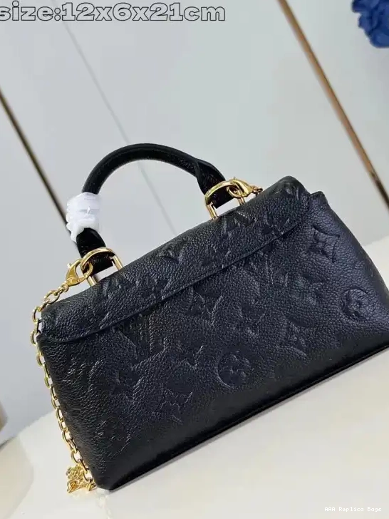 Aaa replica ru Madeleine Vuitton Nano Louis 0226