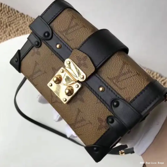 Aaa replica bags Petite Vuitton Malle Trunk Louis Clutch 0224