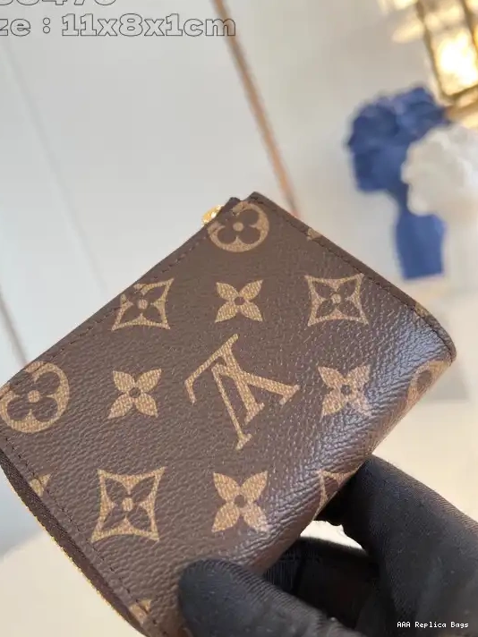 Aaa replica ru Louis Noa Compact Wallet-11*8.5*1.5CM Vuitton 0211