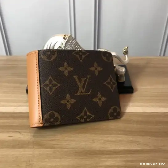 Aaa replica ru VUITTON LOUIS WALLET MULTIPLE 0217