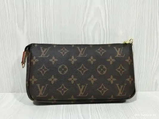 Aaa replica ru ACCESSOIRES Louis Vuitton POCHETTE 0215