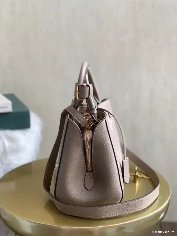 Aaa replica ru LOUIS VUITTON BB MONTAIGNE 0214