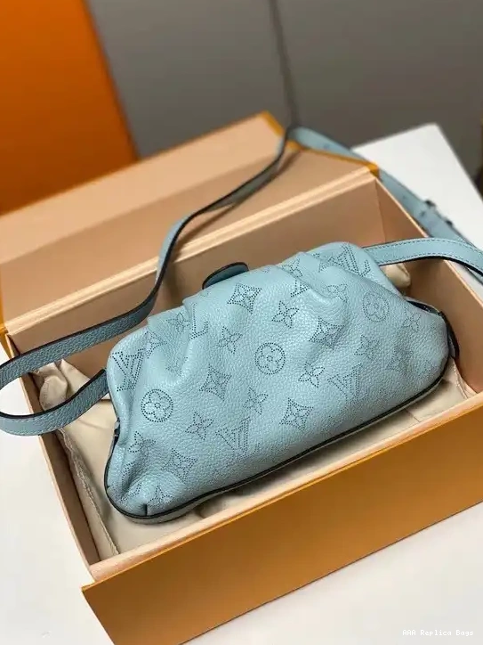 Aaa replica ru SCALA VUITTON MINI LOUIS POUCH 0211