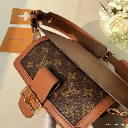 Aaa replica bags Bag（2019 Vuitton Show） Belt Louis Spring 0226