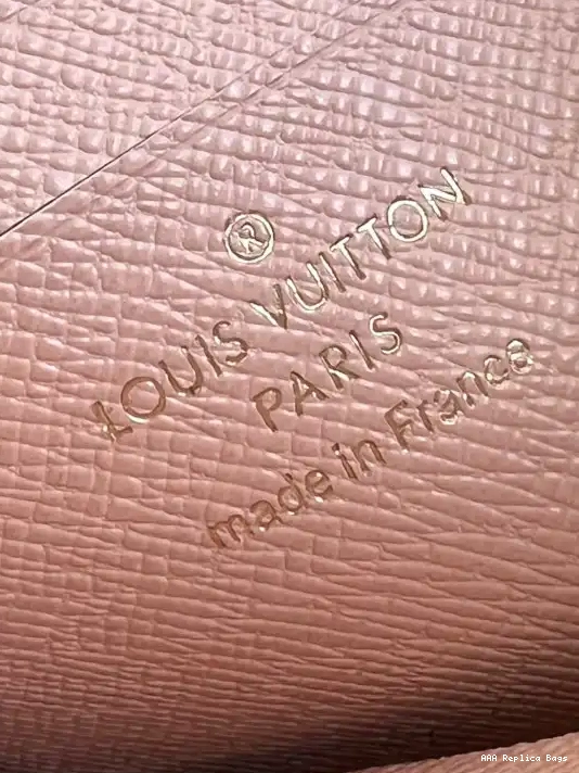 Aaa replica ru Louis Noa Compact Wallet-11*8.5*1.5CM Vuitton 0211